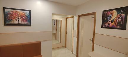 Nandhavanam A Business Class Residency