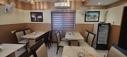 Nandhavanam A Business Class Residency