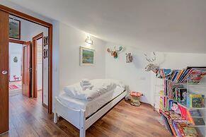 White House Ski Relax