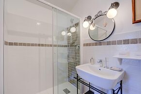 White House Ski Relax