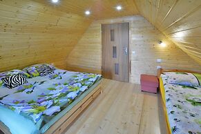 Holiday Home by the Lake, Ostrowiec Slawienski