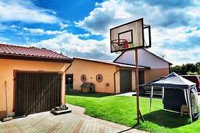 Holiday Home by the Lake, Ostrowiec Slawienski