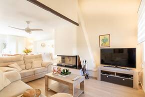 Bahia Dorada Complete Villa