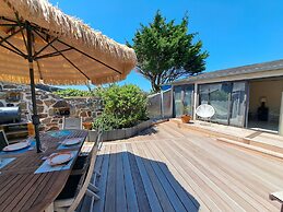 Breton Granite Stone House, Camaret-sur-mer