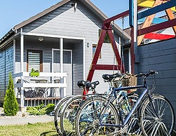Holiday Cottages, Jezierzany