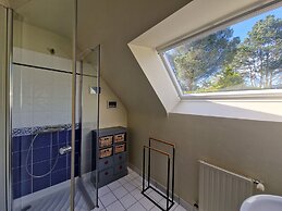 Nice Holiday Home With Beautiful Garden, Paimpol