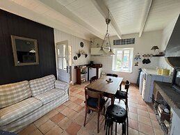 Breton Property With sea View, Plougasnou