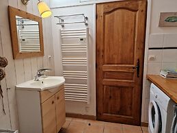 Breton Property With sea View, Plougasnou