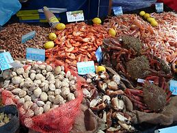 Breton Property With sea View, Plougasnou