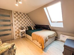 Holiday Home With Pool and Sauna, Choczewo
