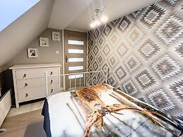Holiday Home With Pool and Sauna, Choczewo