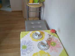 Studio fur Eine Person in der Nahe des Meeres