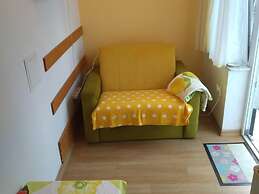 Studio fur Eine Person in der Nahe des Meeres