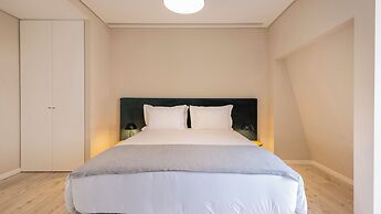 Carmo 43 by LovelyStay