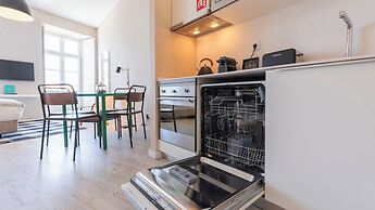 Carmo 43 by LovelyStay