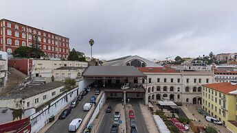 Carmo 43 by LovelyStay