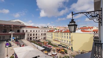 Carmo 43 by LovelyStay