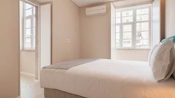 Carmo 43 by LovelyStay