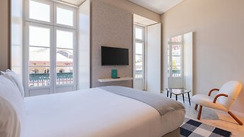 Carmo 43 by LovelyStay