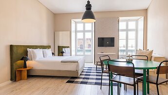 Carmo 43 by LovelyStay