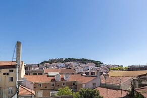 Carmo 43 by LovelyStay