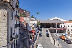 Carmo 43 by LovelyStay