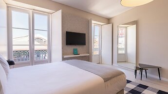 Carmo 43 by LovelyStay