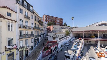 Carmo 43 by LovelyStay