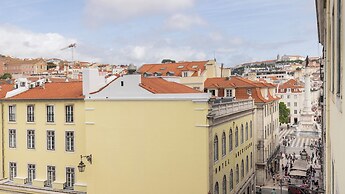 Carmo 43 by LovelyStay