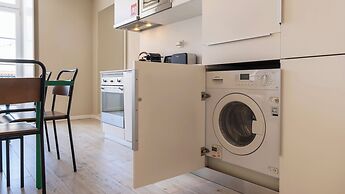 Carmo 43 by LovelyStay