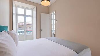 Carmo 43 by LovelyStay