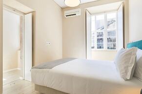 Carmo 43 by LovelyStay