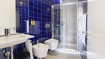 Carmo 43 by LovelyStay