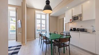 Carmo 43 by LovelyStay