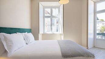 Carmo 43 by LovelyStay