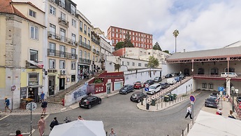 Carmo 43 by LovelyStay