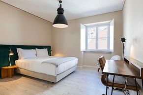 Carmo 43 by LovelyStay