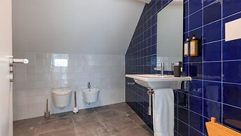 Carmo 43 by LovelyStay