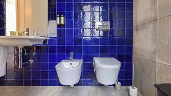 Carmo 43 by LovelyStay