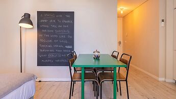 Carmo 43 by LovelyStay