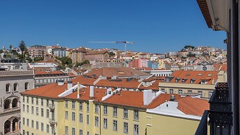 Carmo 43 by LovelyStay