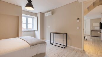 Carmo 43 by LovelyStay