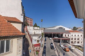 Carmo 43 by LovelyStay