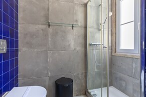 Carmo 43 by LovelyStay