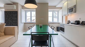 Carmo 43 by LovelyStay