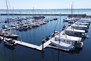 Hausboot in Boltenhagen
