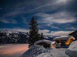 Cozy Cabin With a Great View