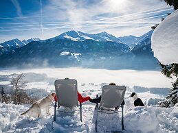 Cozy Cabin With a Great View