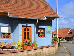 Charming Holiday Home Hinsbourg