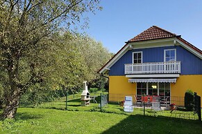 Ferienhaeuser am Kummerower See in Verchen